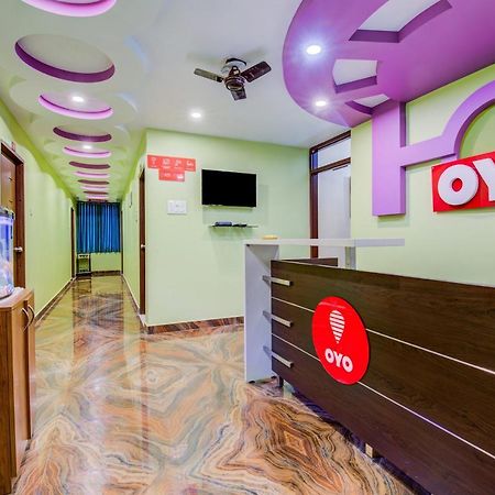 Oyo 14798 Radha Swami Guest House Danapur Bagian luar foto