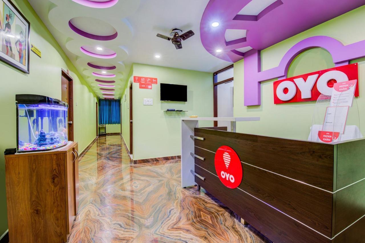 Oyo 14798 Radha Swami Guest House Danapur Bagian luar foto